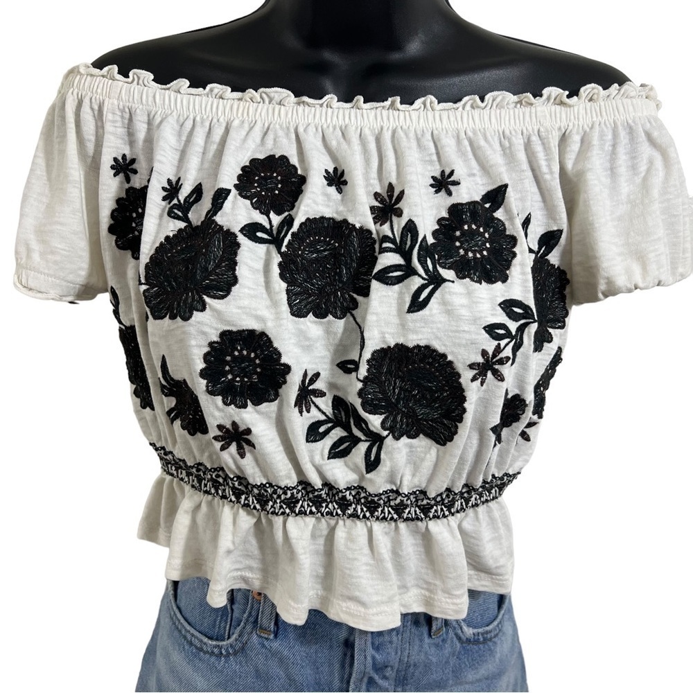 American Eagle Floral Crop Top Scrunch Waist Small